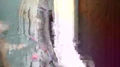 Paulina online show from October 2025 12:00:02 PM