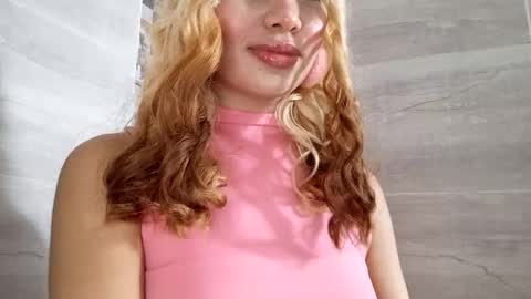 Paulina online show from November 2025 07:08:01 AM