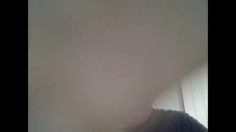 Ossi online show from January 2026 10:24:02 PM