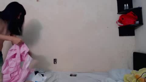 Snapshot of otakutransgurl chatting on November 2025 04:23:02 AM RACHEL CHOW online show from November 2025 04:23:02 AM