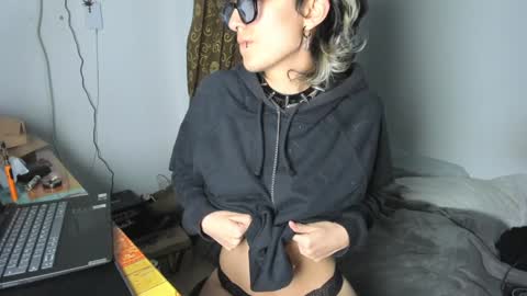 Otto 3 online show from December 2024 03:58:02 AM