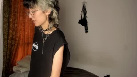 Otto 3 online show from February 2025 06:48:01 PM