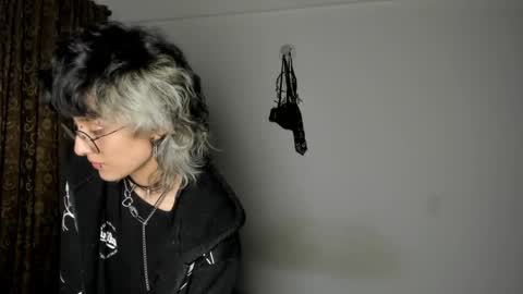 Otto 3 online show from February 2025 06:07:02 AM