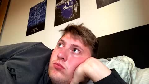 outflayd online show from November 2025 03:21:01 PM