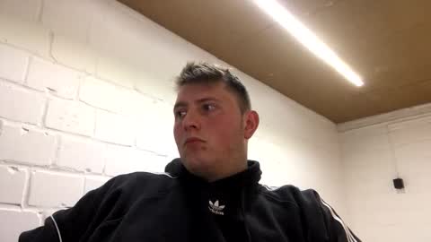 outflayd online show from March 2026 01:06:01 PM