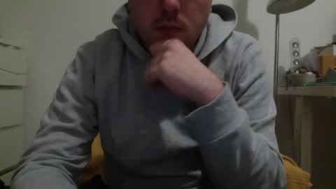 Snapshot of ovid231 chatting on November 2025 06:08:01 PM 92 online show from November 2025 06:08:01 PM