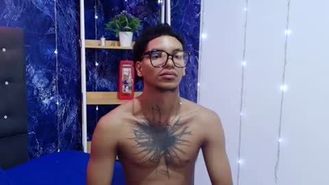 owen blaze online show from July 2026 03:38:01 AM