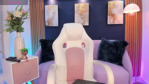 Owen online show from March 2026 08:26:02 PM