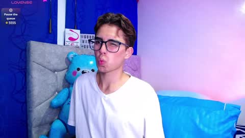 Owen  Independent model  online show from January 2025 06:54:01 AM