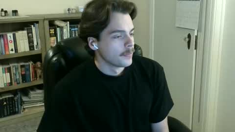 Snapshot of owenflag chatting on February 2026 02:18:02 AM Owen online show from February 2026 02:18:02 AM