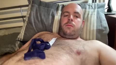 Owen2022 online show from November 2025 07:31:02 AM