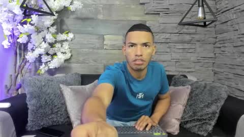 Owen online show from October 2025 12:25:01 PM