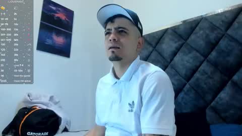 O W E N - S T O N E online show from November 2025 12:55:01 PM