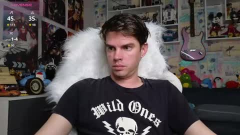 Mike online show from April 2026 02:07:02 PM