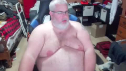 Snapshot of oxstorm chatting on December 2024 02:59:01 AM Oxstorm online show from December 2024 02:59:01 AM