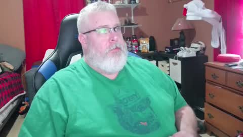 Snapshot of oxstorm chatting on January 2025 08:04:02 PM Oxstorm online show from January 2025 08:04:02 PM