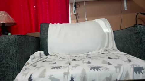 Snapshot of oxstorm chatting on March 2025 04:02:01 PM Oxstorm online show from March 2025 04:02:01 PM