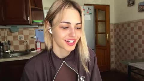 Eva online show from June 2026 05:52:01 AM