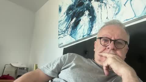 Snapshot of ozhairybearxxxx chatting on March 2026 12:17:02 AM ozhairybearxxxx online show from March 2026 12:17:02 AM