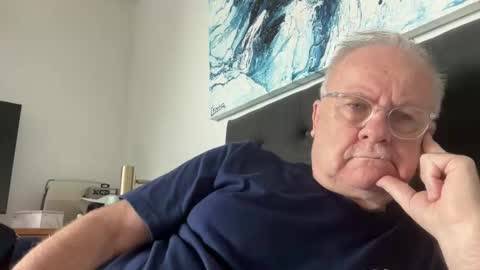 Snapshot of ozhairybearxxxx chatting on May 2026 04:07:02 AM ozhairybearxxxx online show from May 2026 04:07:02 AM