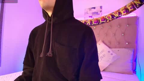 Dany Ozorio online show from October 2025 03:29:01 AM