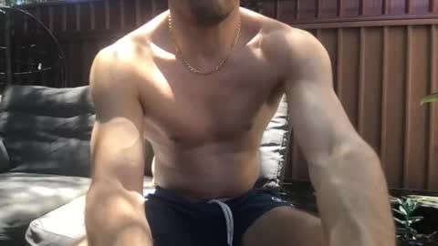 Hrny aussie surfer online show from November 2025 01:16:02 AM