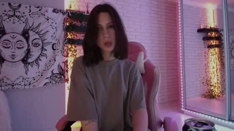 Alice online show from December 2024 07:44:01 PM