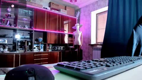 Ella online show from September 2025 06:57:02 AM