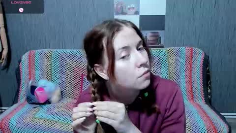 Ella online show from September 2025 06:37:02 AM