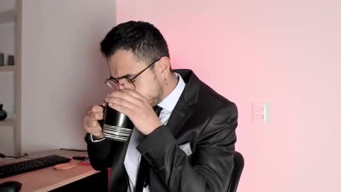 pablo rincon95 online show from December 2024 11:43:02 AM