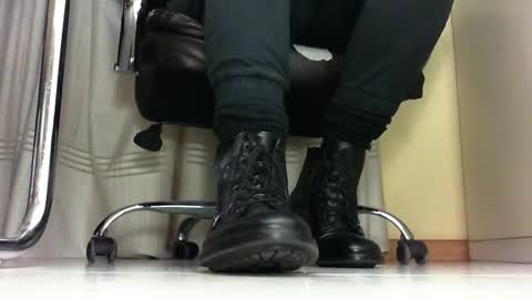 Snapshot of pablomenesssl chatting on February 2025 05:26:02 PM Pablo Meness online show from February 2025 05:26:02 PM