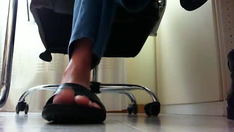 Snapshot of pablomenesssl chatting on March 2025 10:30:02 AM Pablo Meness online show from March 2025 10:30:02 AM