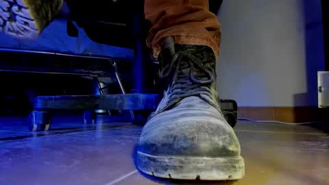 Pablo Meness online show from February 2026 05:20:01 PM