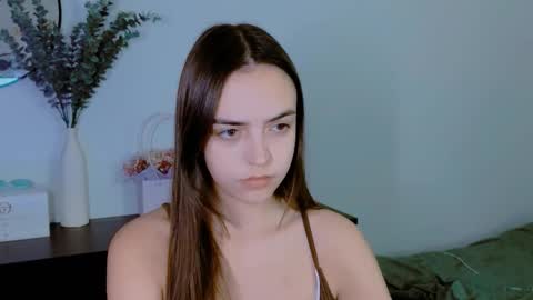 Snapshot of pacificiris chatting on October 2025 12:09:01 AM Iris online show from October 2025 12:09:01 AM