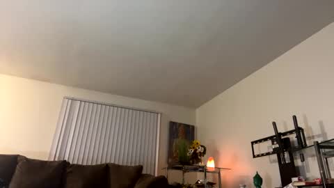 Snapshot of paigethekinkyone chatting on January 2025 03:40:01 AM PrincessTsVivian online show from January 2025 03:40:01 AM