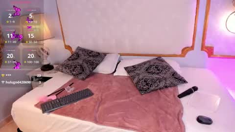 PaIIgePeach online show from November 2025 08:30:01 PM