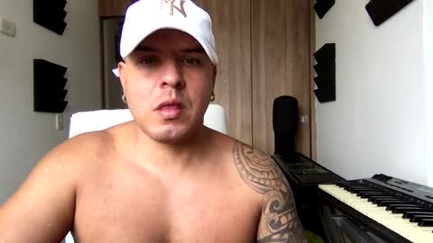 Snapshot of paisaexotico chatting on October 2025 04:49:02 PM paisaexotico online show from October 2025 04:49:02 PM