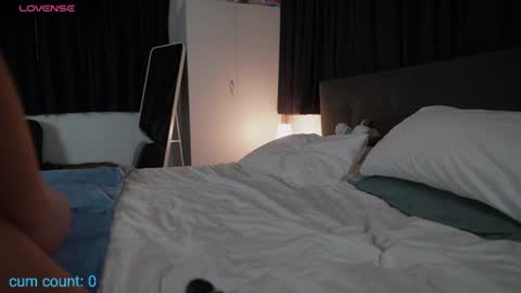 Holly  online show from July 2026 11:39:02 AM