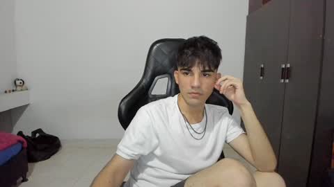 pakun_ online show from December 2024 01:36:02 AM