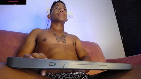 Palo Santo online show from March 2026 07:46:02 AM