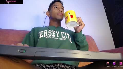 Palo Santo online show from March 2026 07:47:02 AM