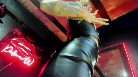 Snapshot of palomawells chatting on December 2024 10:19:01 PM Paloma online show from December 2024 10:19:01 PM