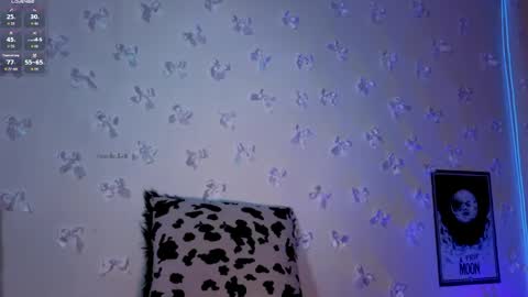 Snapshot of pamela_doll3 chatting on June 2026 06:19:02 AM pamela online show from June 2026 06:19:02 AM