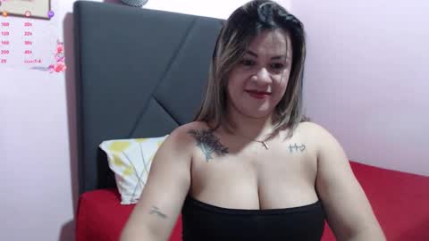 Snapshot of pamela_echeverria chatting on October 2025 10:27:02 AM pamela_echeverria online show from October 2025 10:27:02 AM