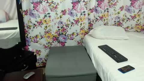 diana online show from January 2025 12:39:01 AM