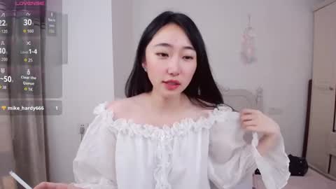 Snapshot of pamelabecke chatting on July 2026 10:33:01 AM pamelabecke online show from July 2026 10:33:01 AM