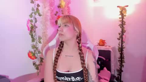 pamelajhonsom online show from June 2026 06:07:01 AM