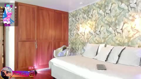 Pamela 3 online show from November 2025 01:18:02 PM