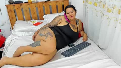 Snapshot of pamelaruiizz3 chatting on April 2026 10:01:01 PM Pamela online show from April 2026 10:01:01 PM
