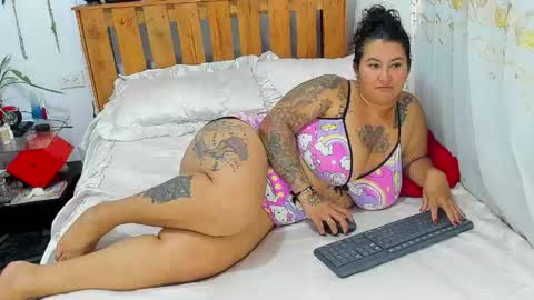 Snapshot of pamelaruiizz3 chatting on May 2026 07:20:01 PM Pamela online show from May 2026 07:20:01 PM